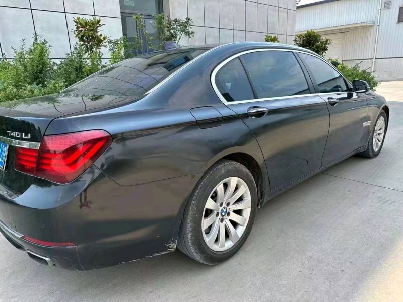 潍坊13年宝马7系8