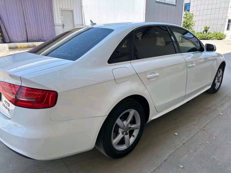 潍坊13年奥迪A4L8