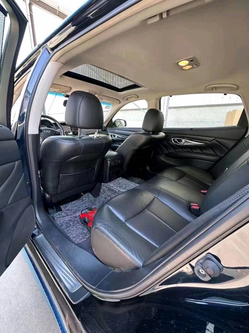 潍坊16年英菲尼迪Q704