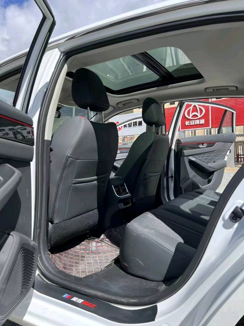 成都22年东风奕炫4