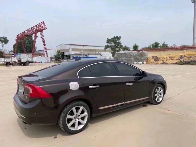 保定16年沃尔沃S60L4