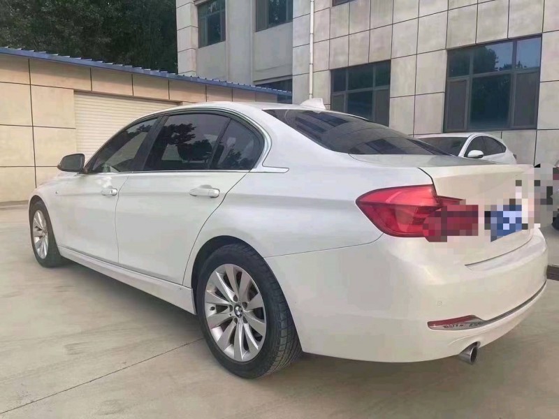 潍坊16年宝马3系8