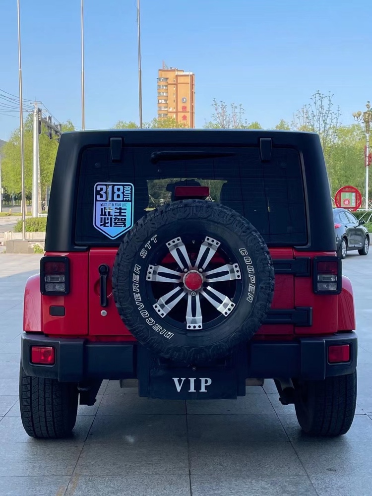 四平15年Jeep牧馬人5