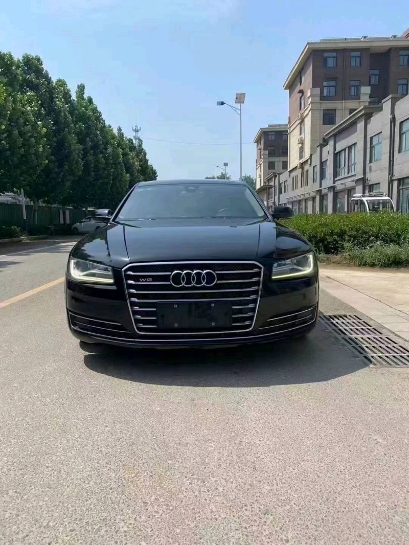 东营17年奥迪A8L1