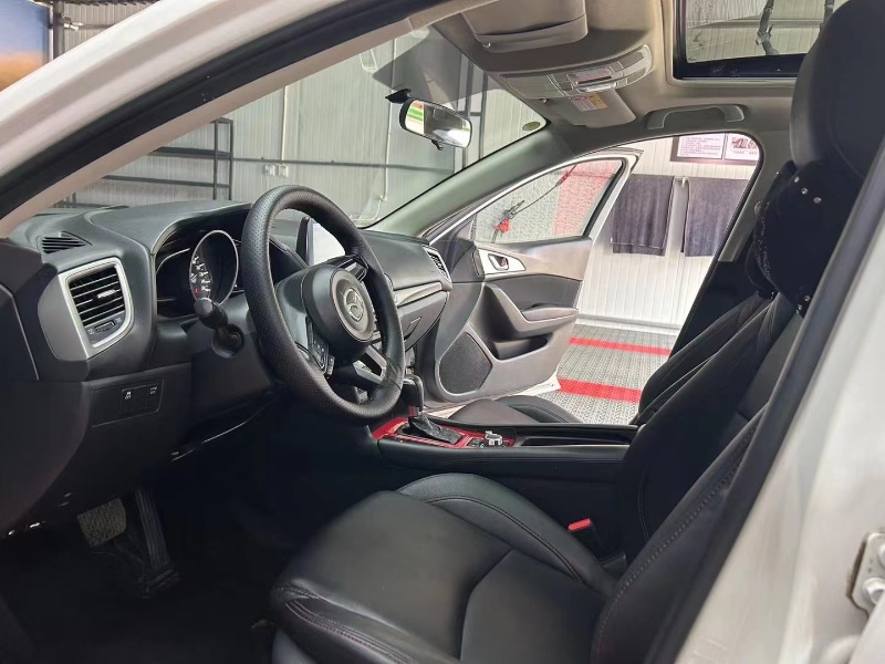 邢台18年马自达昂克赛拉8