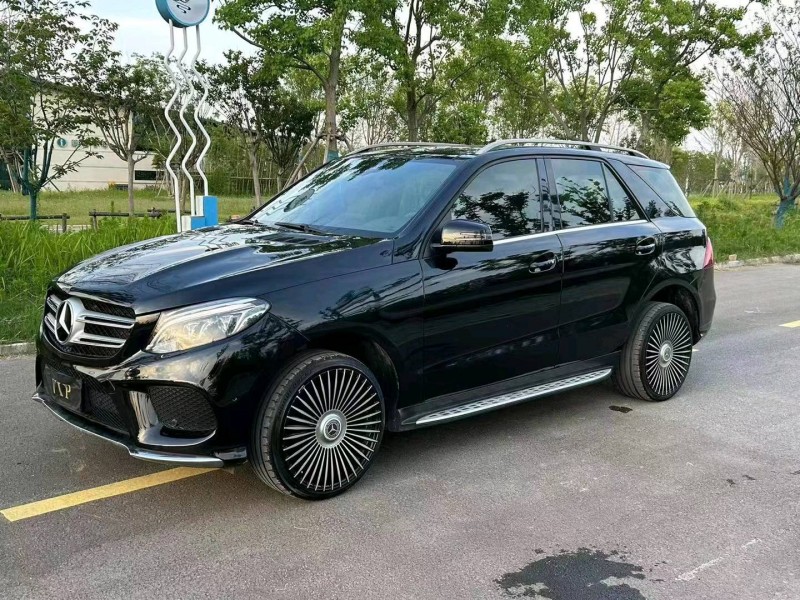 宿迁17年奔驰GLE2