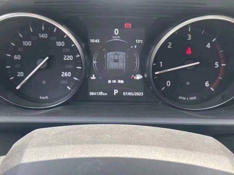 枣庄17年路虎揽胜5