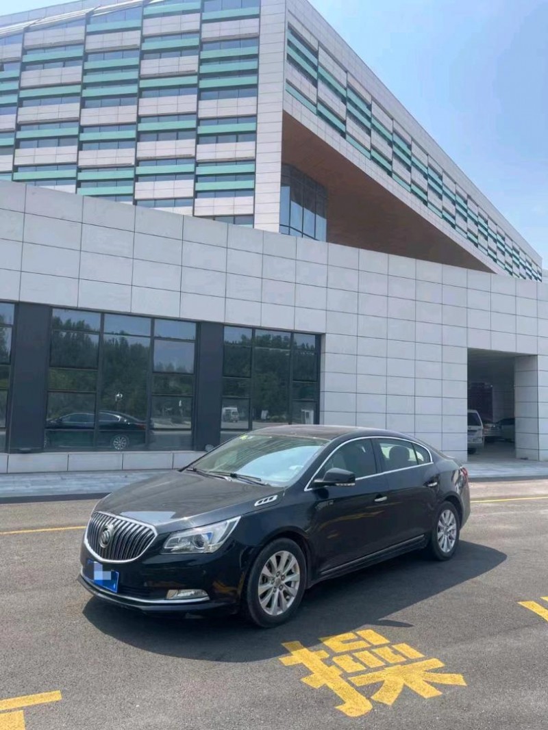 淄博15年别克君越2