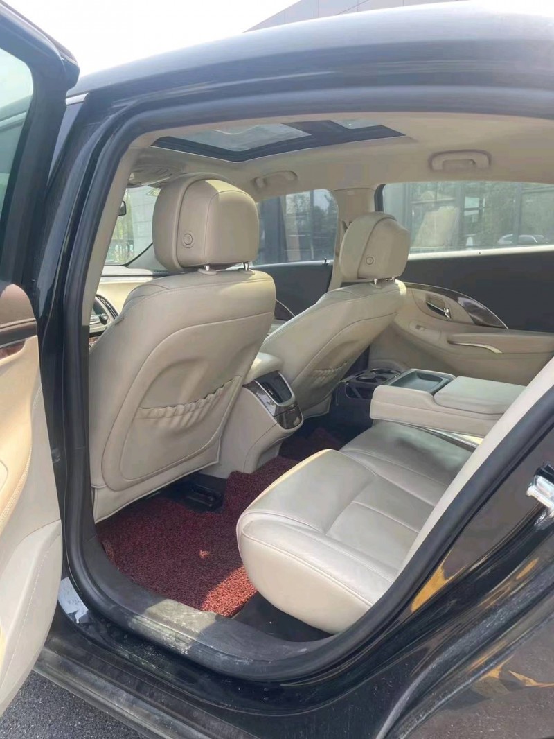 淄博15年别克君越7