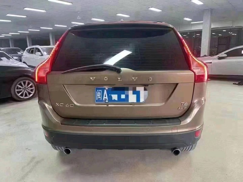 珠海13年沃尔沃XC604
