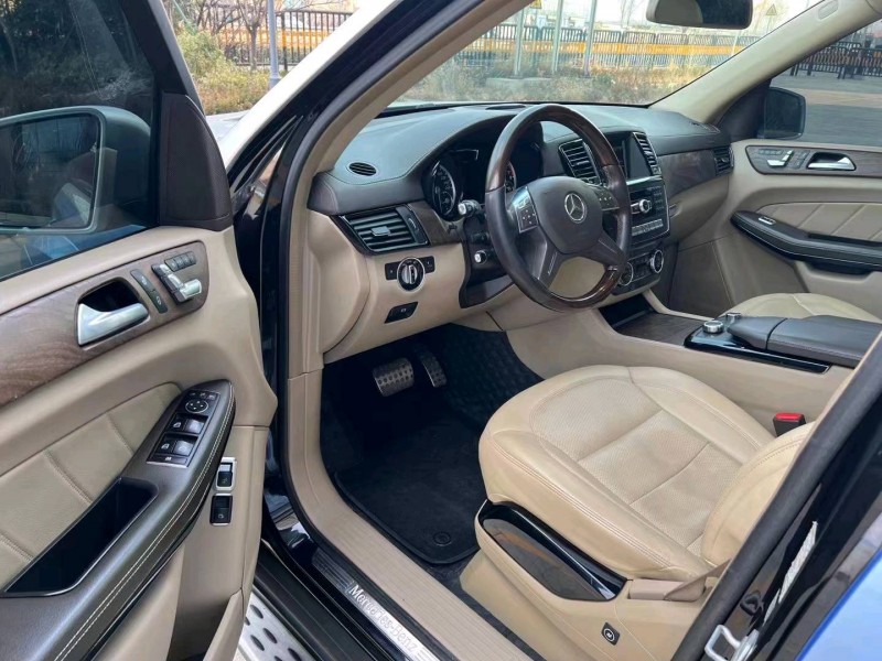 济南14年奔驰GL3