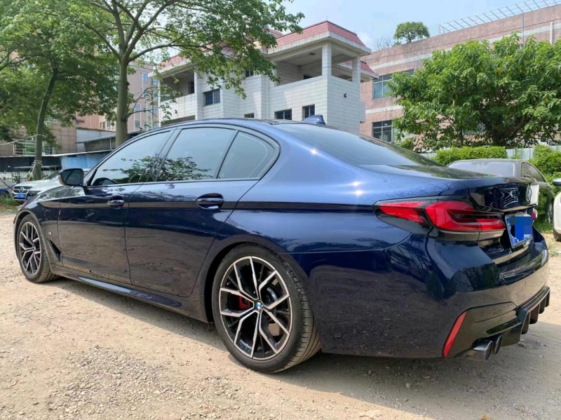 广州22年宝马5系8