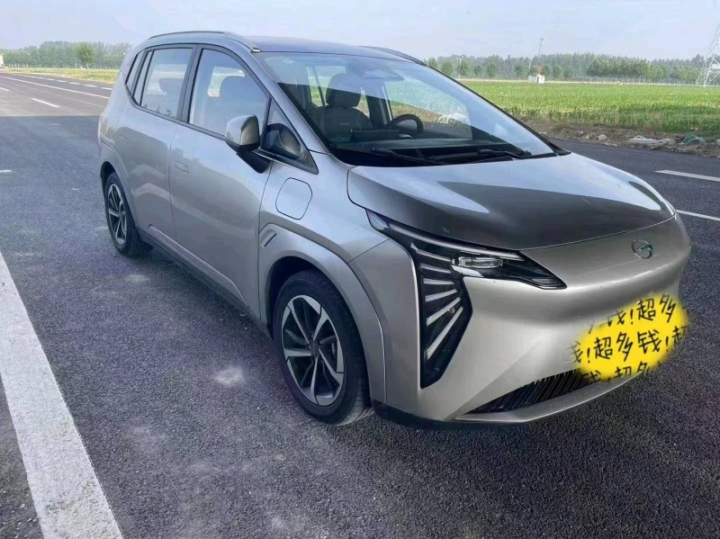 济宁23年传祺埃安Y2