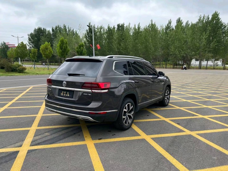 济宁17年大众途昂6