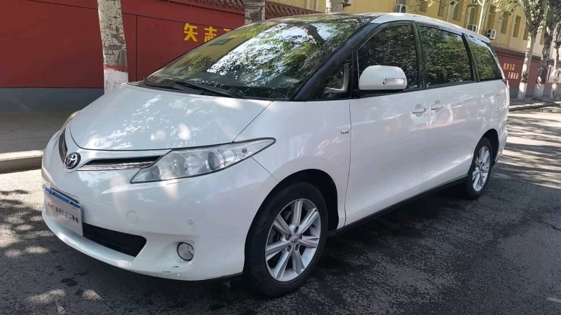 济宁11年丰田普瑞维亚2