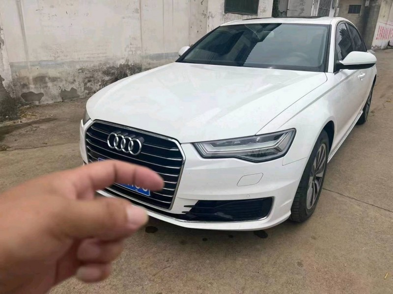 济宁17年奥迪A6L3