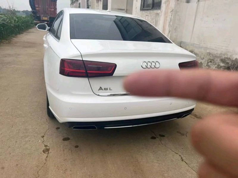 济宁17年奥迪A6L9