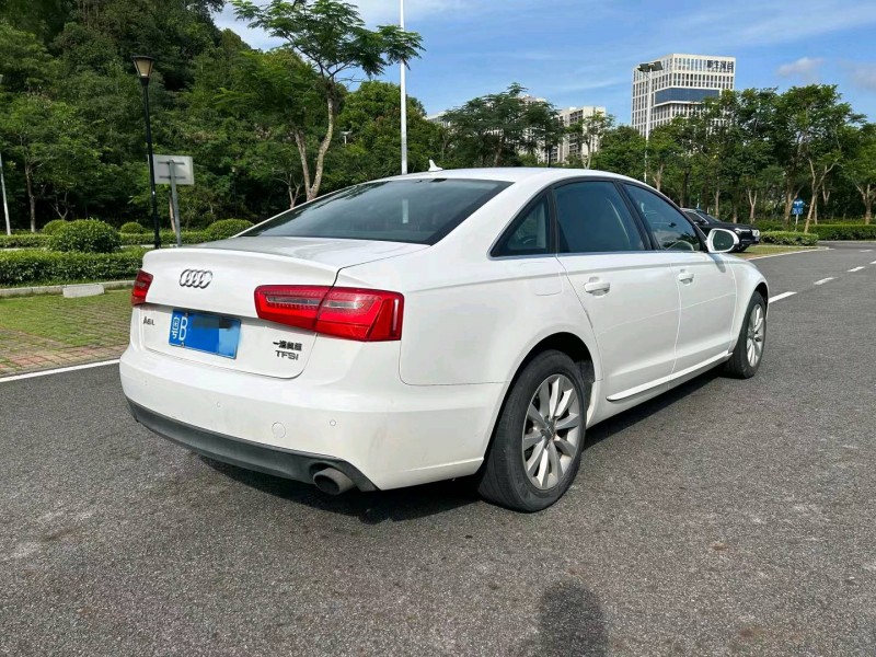 广州13年奥迪A68