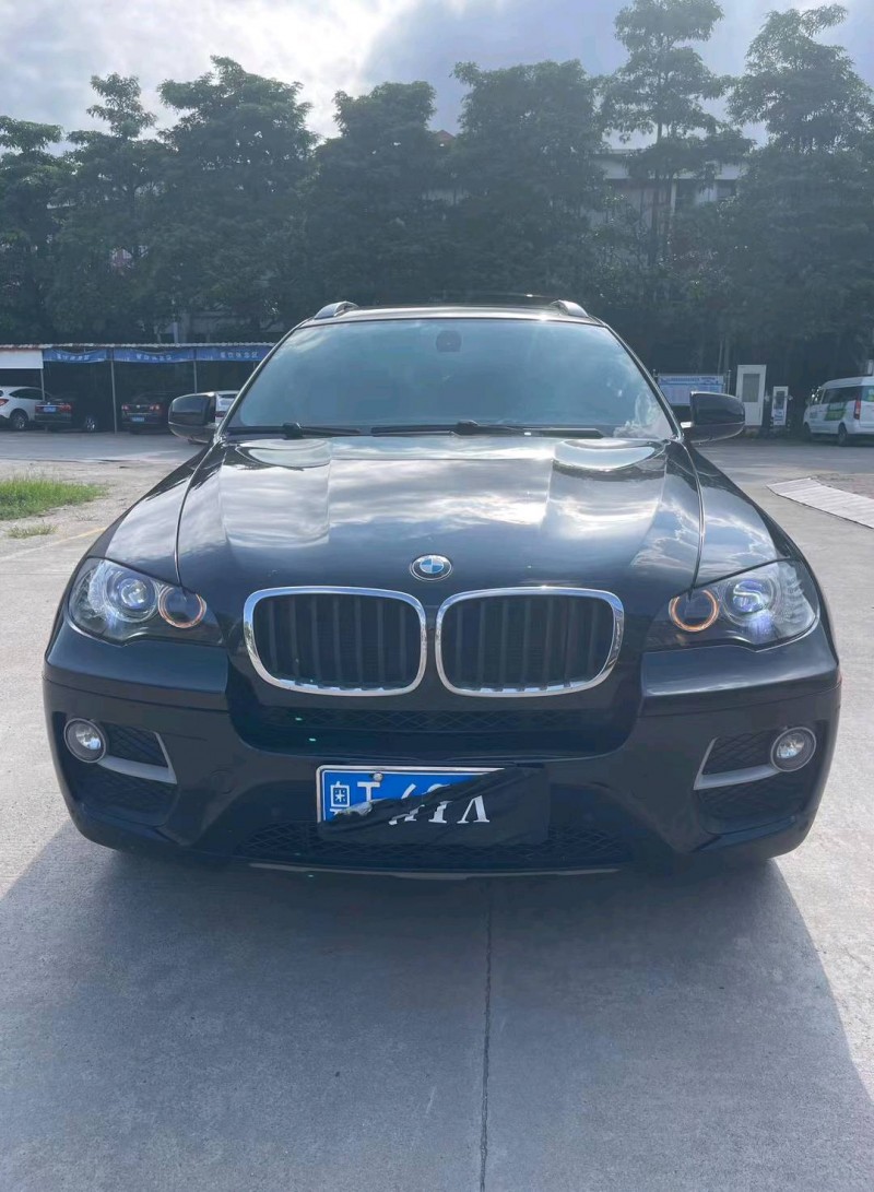 广州14年宝马X61