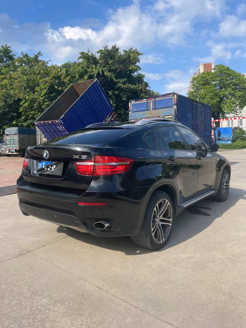 广州14年宝马X67