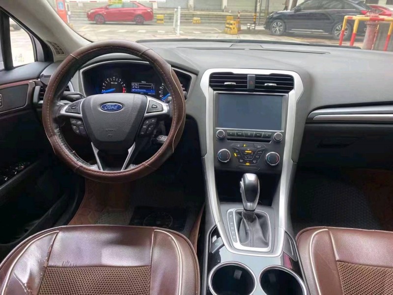 珠海16年福特蒙迪欧6