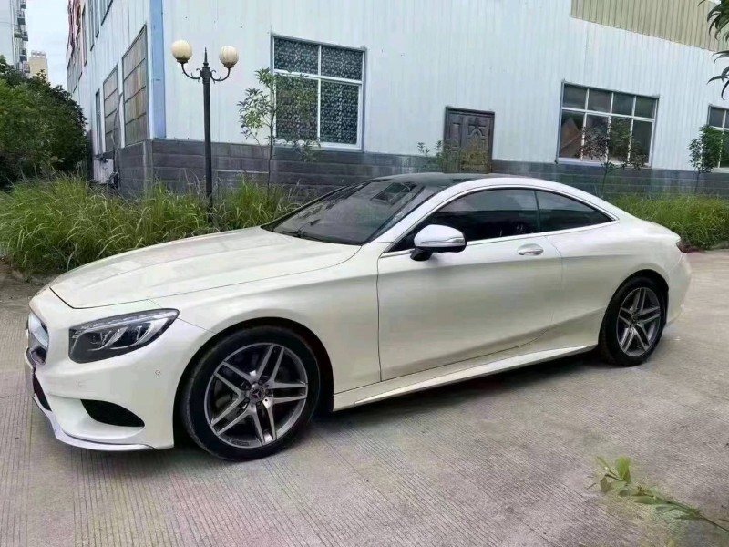 宜昌18年奔驰S8