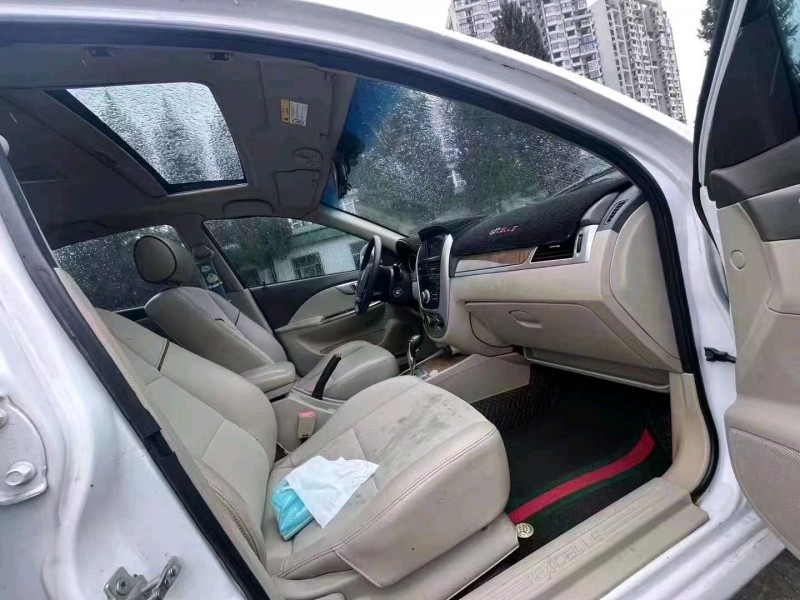 宜昌16年别克凯越5