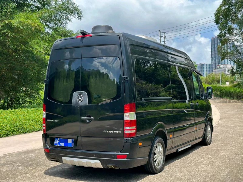 广州18年奔驰Sprinter5