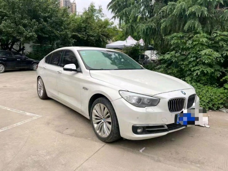 淮南16年宝马5系GT3