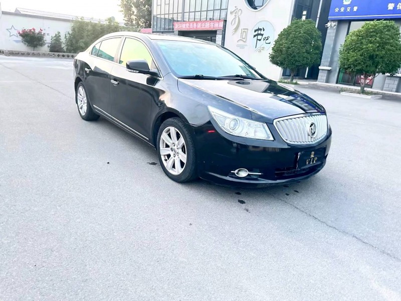 徐州10年别克君越3