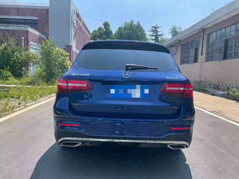 东营18年奔驰GLC5