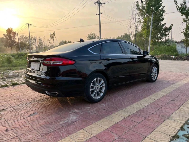 徐州21年福特蒙迪欧8