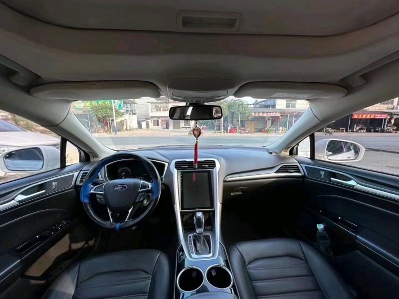 邵阳15年福特蒙迪欧2