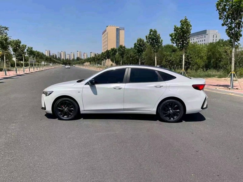 邯郸21年别克威朗2