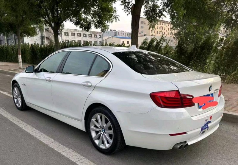 东营13年宝马5系7