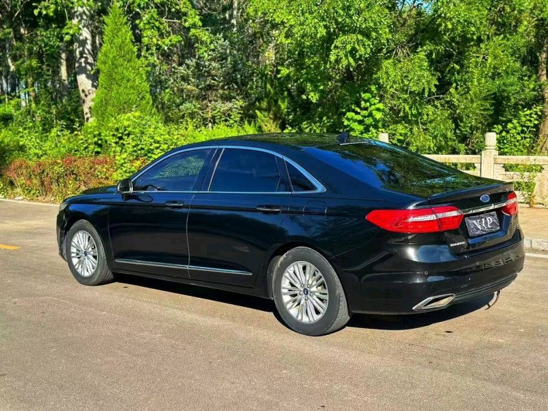 枣庄17年福特金牛座3