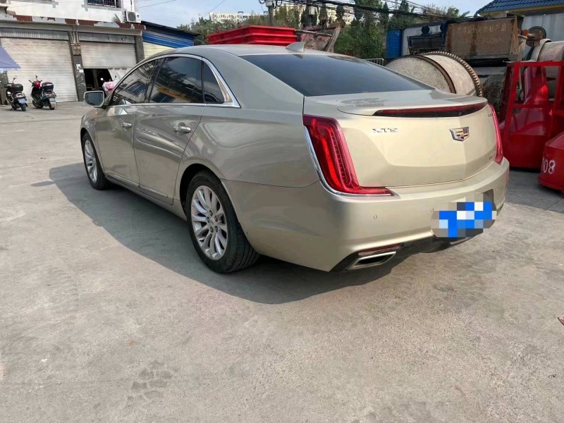 重庆18年凯迪拉克XTS3