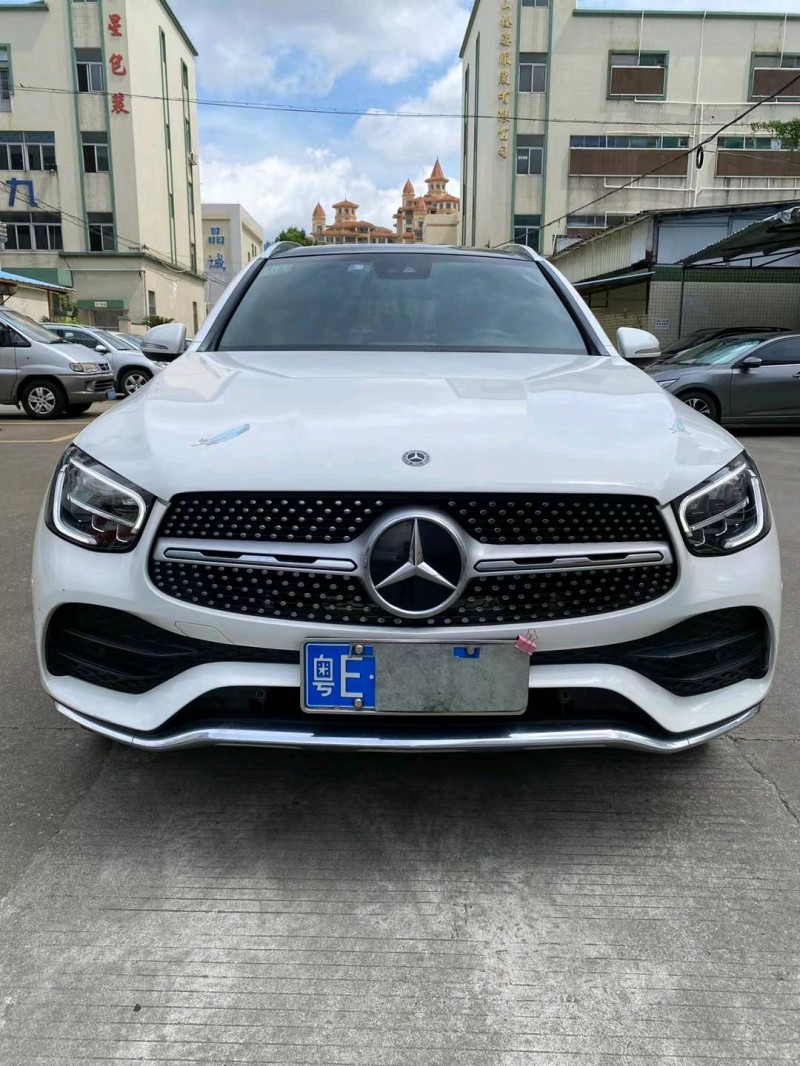 中山20年奔驰GLC1