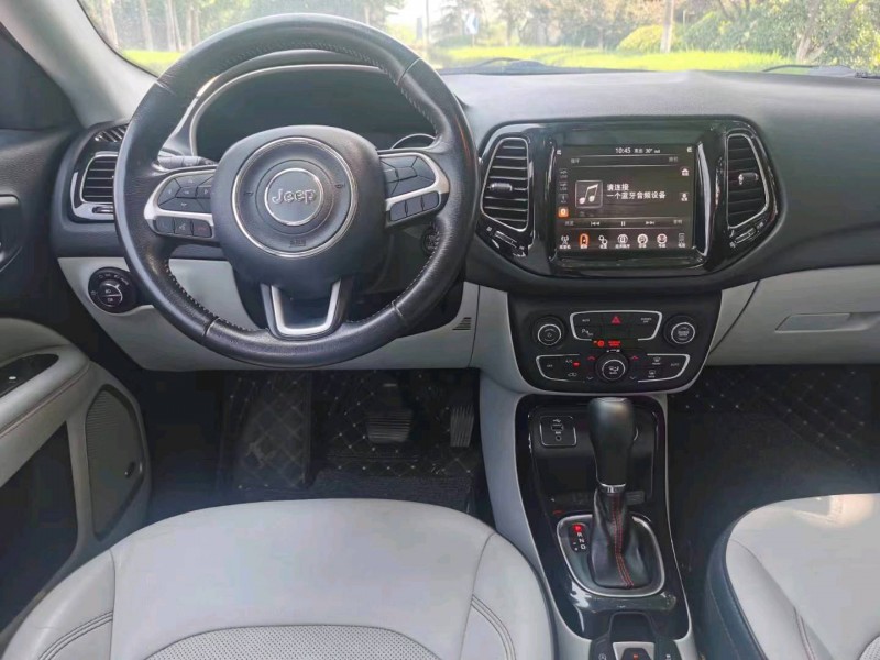 常州17年Jeep指南者3
