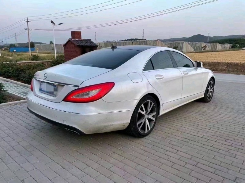 淄博13年奔驰CLS3