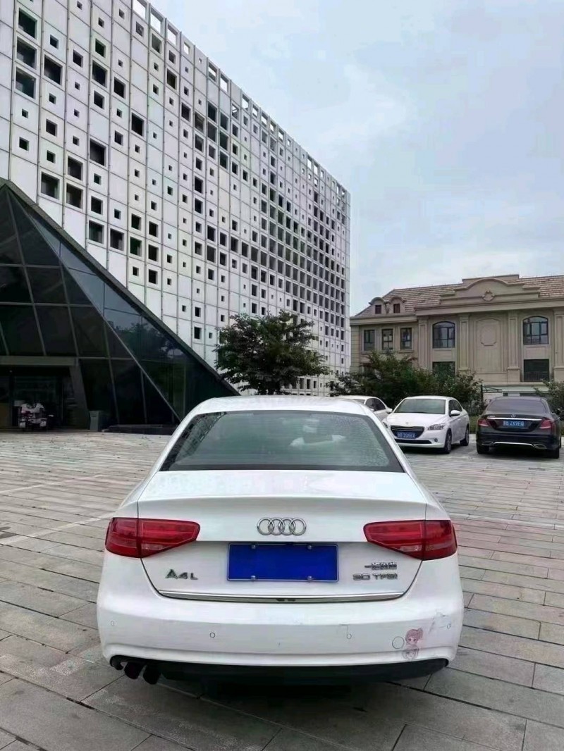 枣庄14年奥迪A4L8