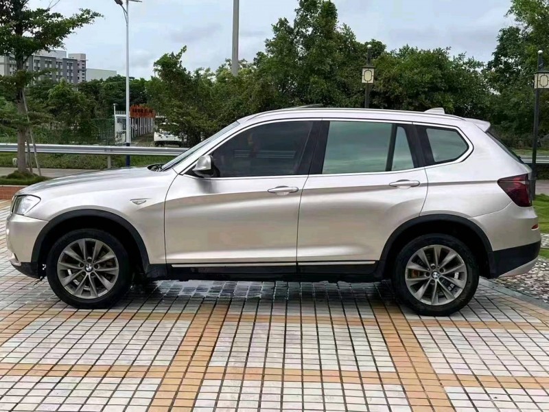 珠海13年宝马X33