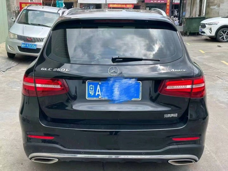 汕头19年奔驰GLC2