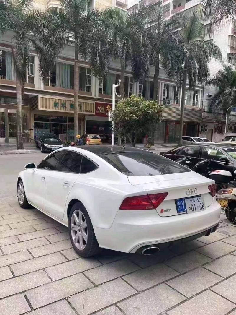 汕头13年奥迪A7L5