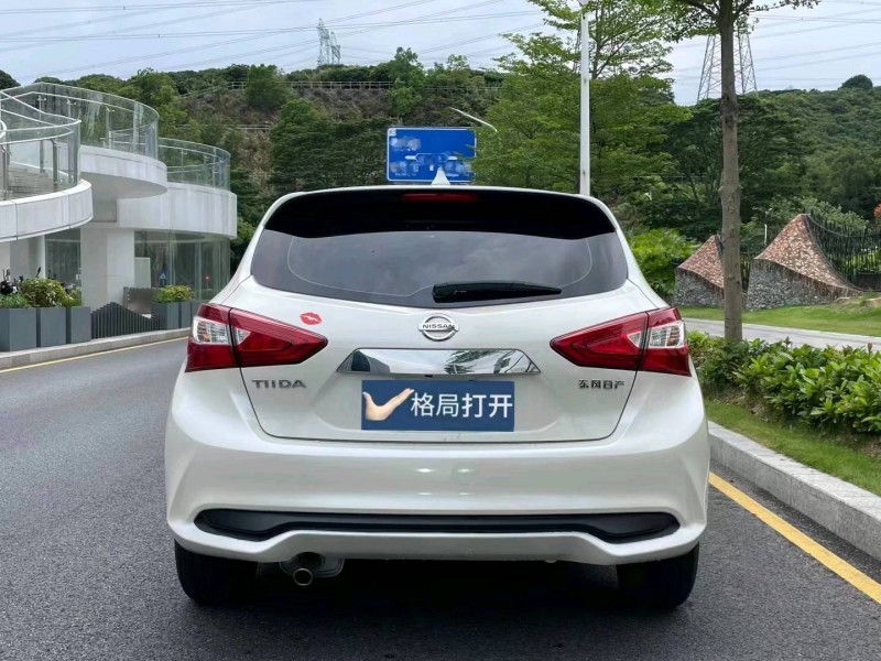 嘉兴21年日产骐达5