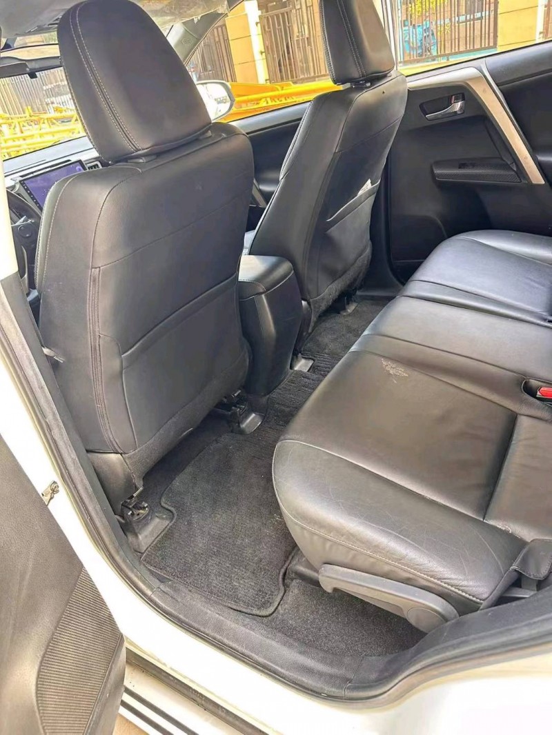 徐州14年丰田RAV4荣放3