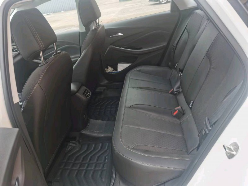 常州23年别克威朗6