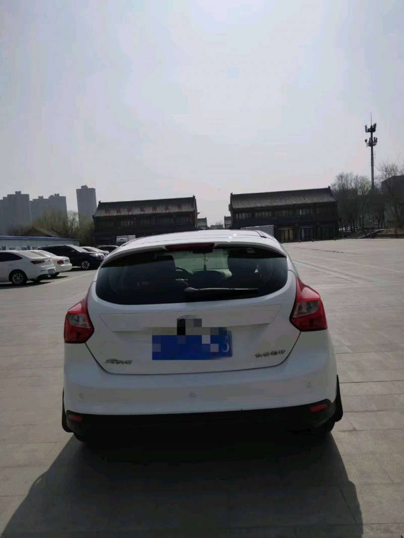 枣庄14年福特福克斯7