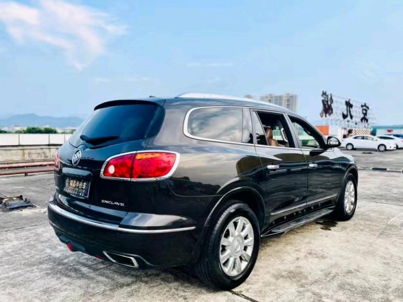 东莞15年别克昂科雷8