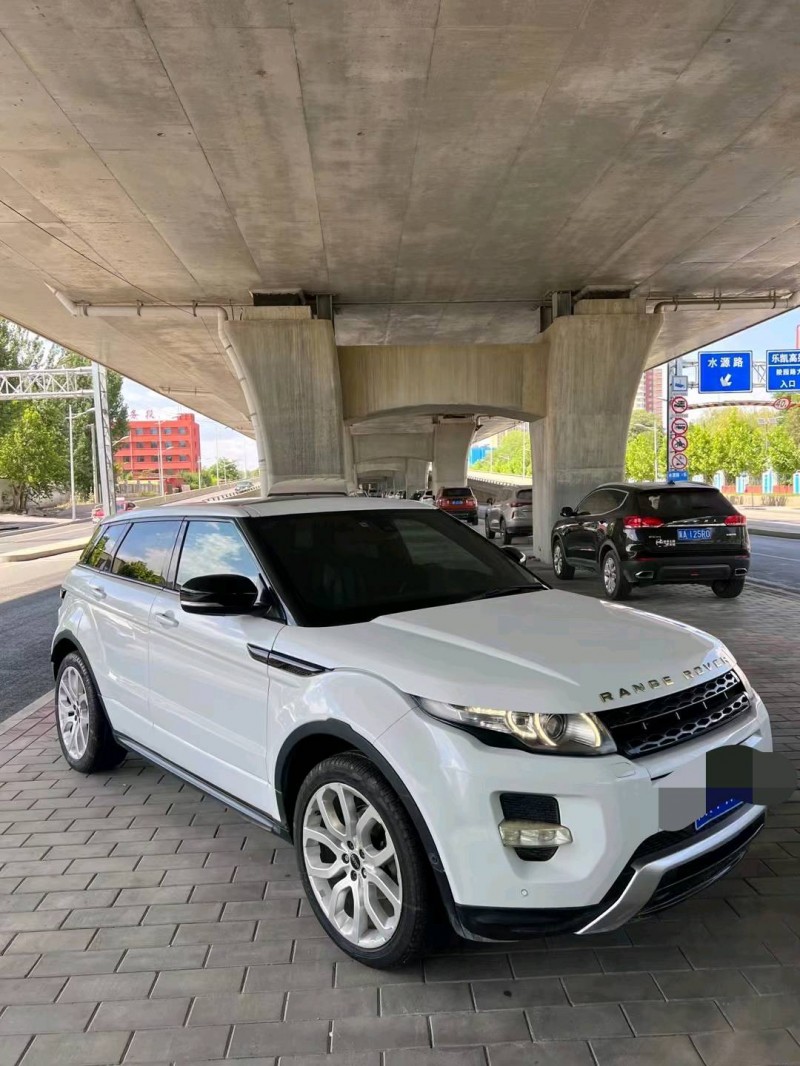 邢台12年路虎极光2